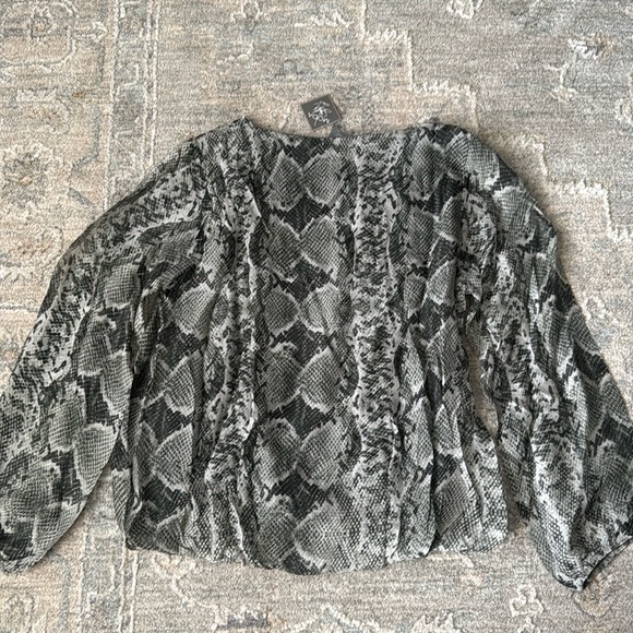 NWT Moda Seta Top - Picture 9 of 9